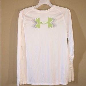 NWT under armor long sleeve